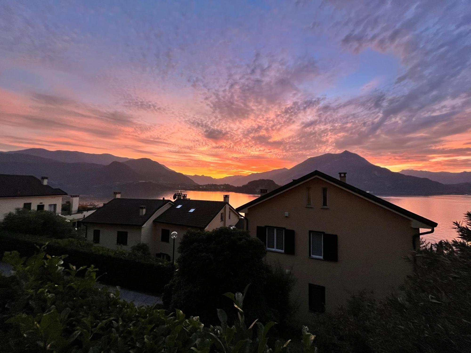 Il Terrazzo Sul Lago Varenna Exterior foto