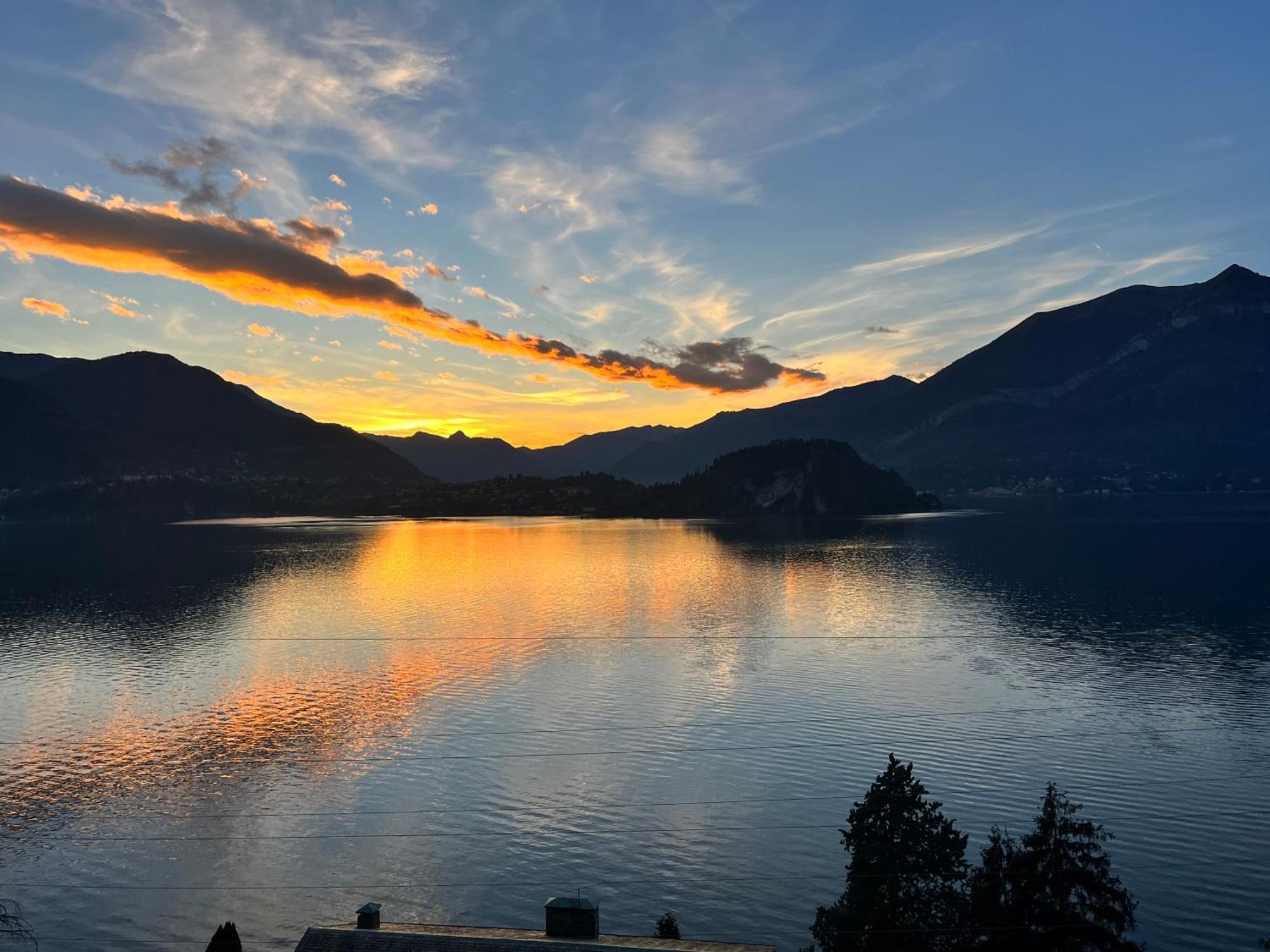 Il Terrazzo Sul Lago Varenna Exterior foto